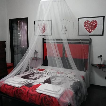 Casa Guen Parma Apartment Екстериор снимка